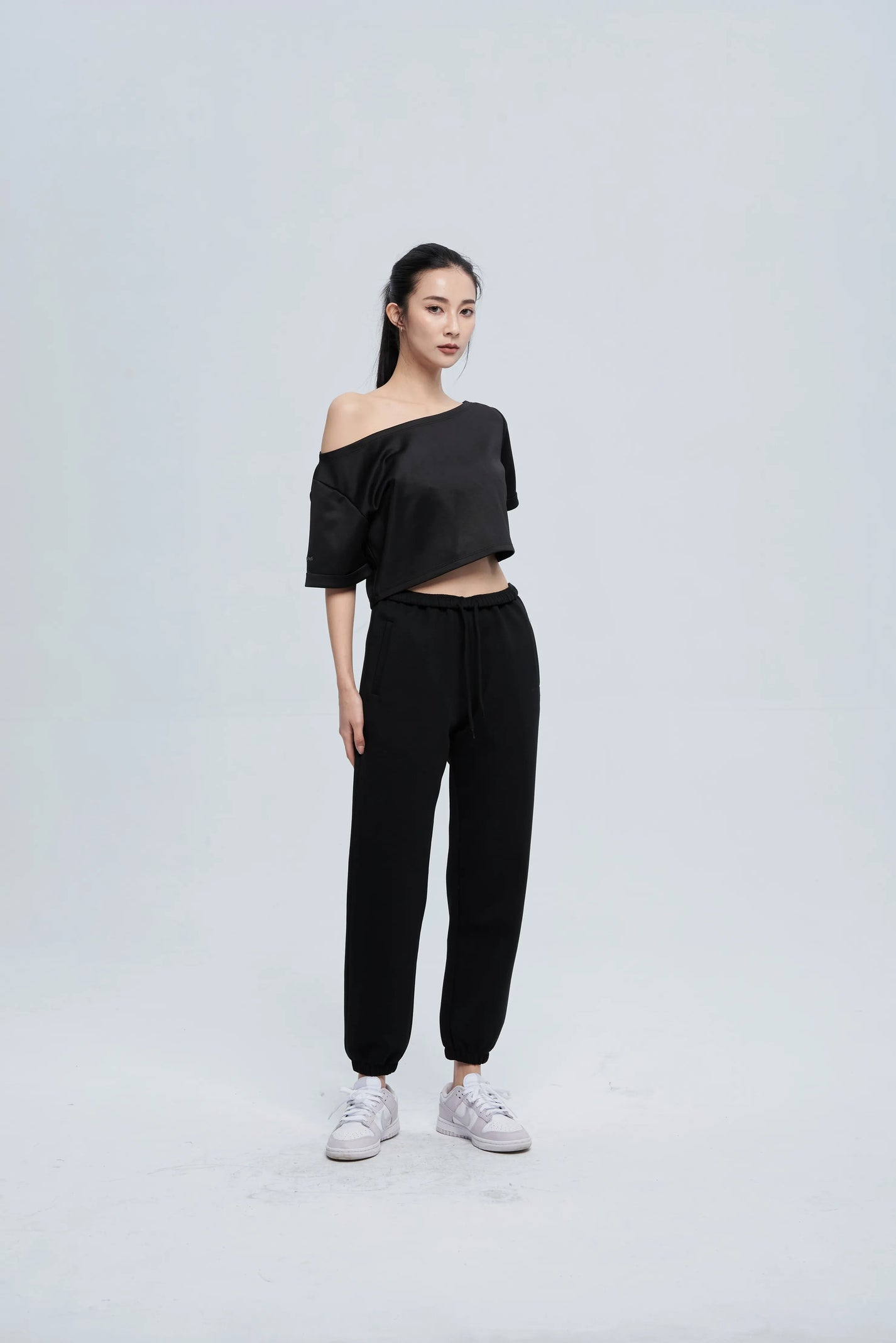 Shoulder Top - Black