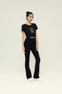 Girl Selfie Tee - Black
